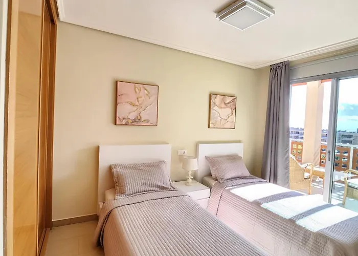 Spacious 2 Bedroom Flat In Playa De Apartman La Tejita